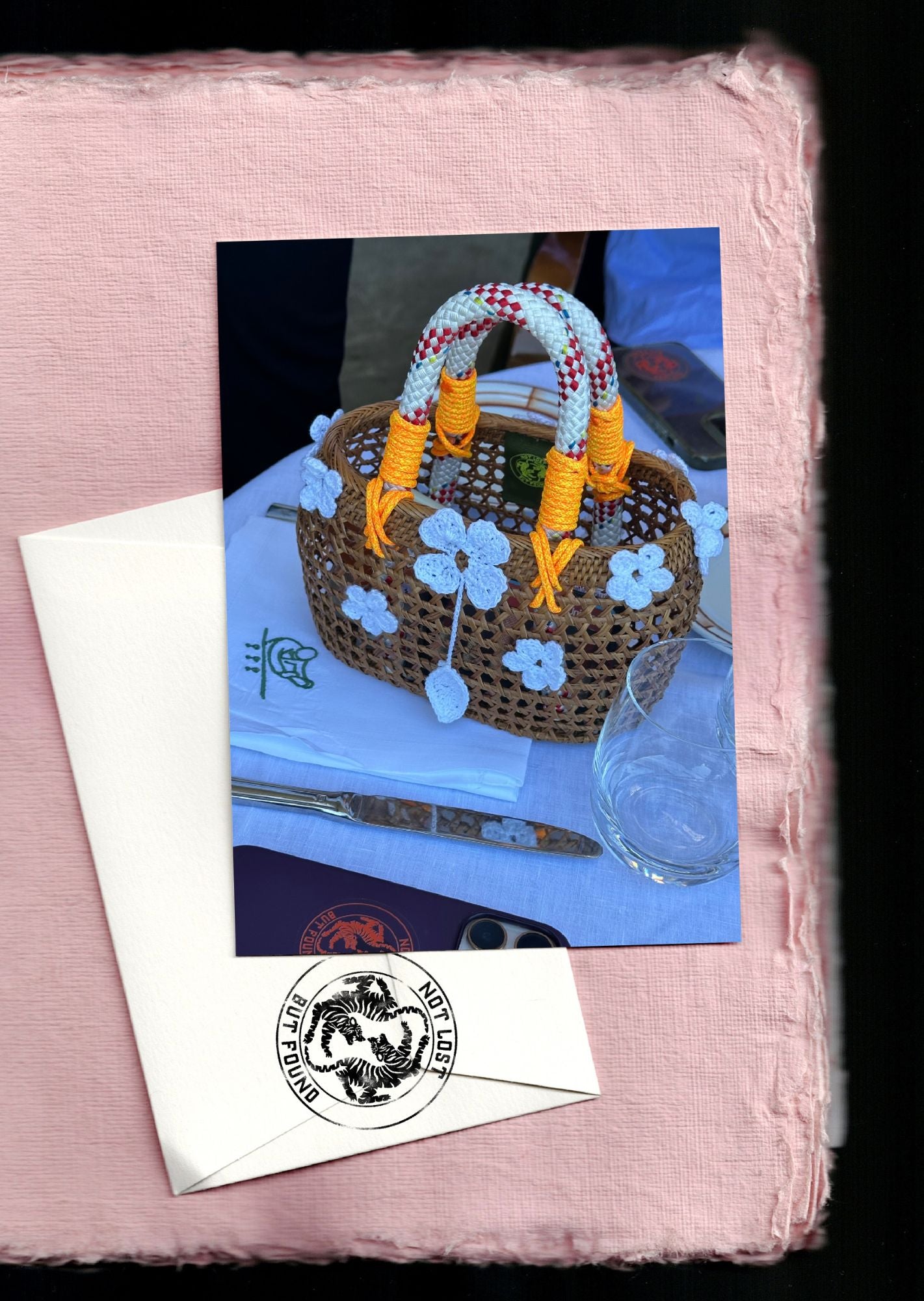 Vimini flower basket